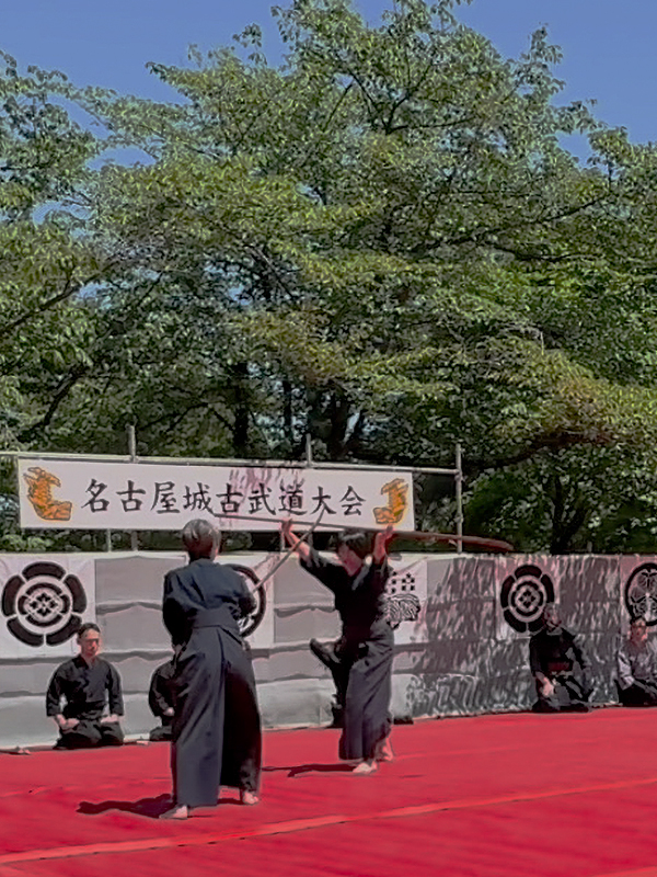 第55回名古屋城古武道大会にて長刀燕飛2