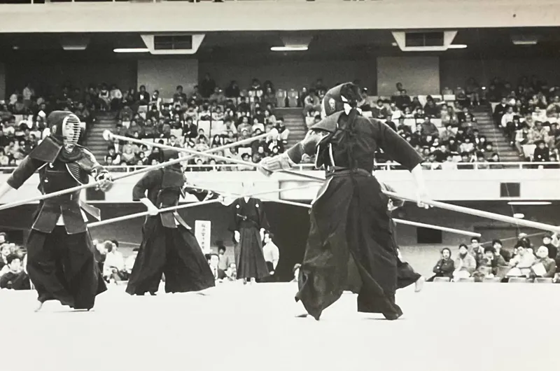 第一回日本古武道演武大会の大人たちによる槍の試合